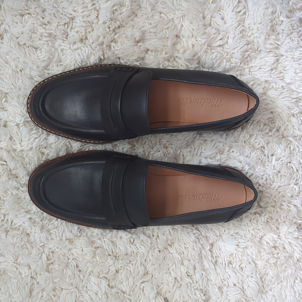 NWOB Madewell Corinne lugsole loafers true black